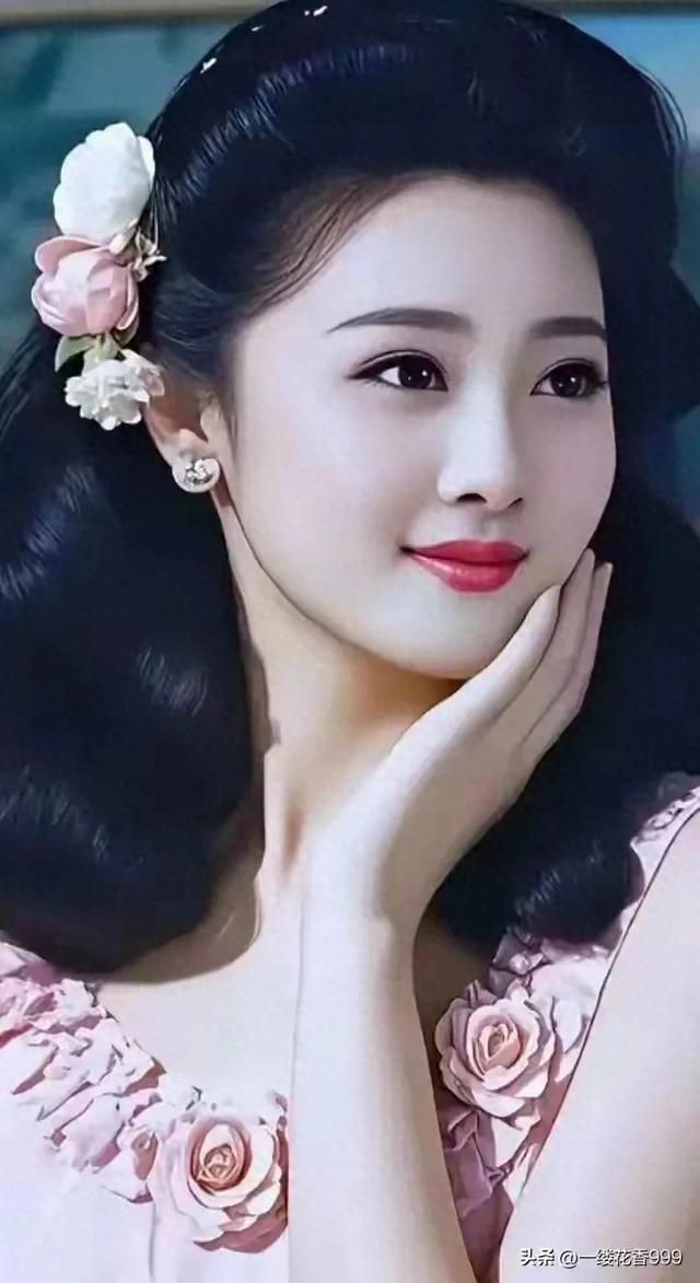 用轻快造句子（你的笑）