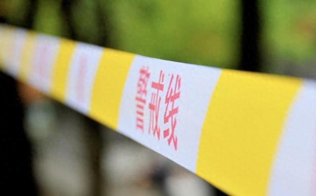 13岁女孩从26楼跳下身亡，警方调查其曾与母亲争吵 家属起诉物业索赔33万，一审判了