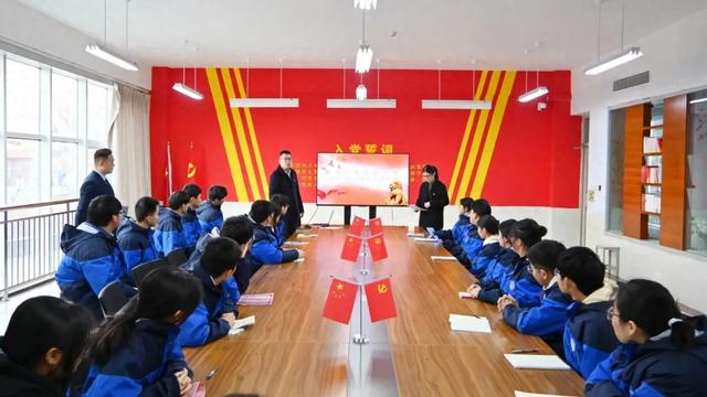 青春向党 薪火相传 | 我校举行2025-2026学年入团仪式