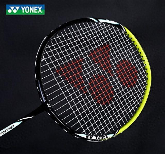 七年老教练手把手教你选对羽毛球拍