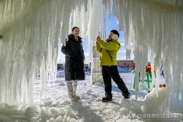 中国新疆福海县：第一届乌伦古湖冰雪旅游文化季黄金海岸盛大开幕