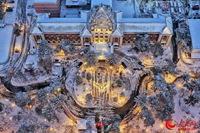 吉林长春：雪后初霁银装素裹