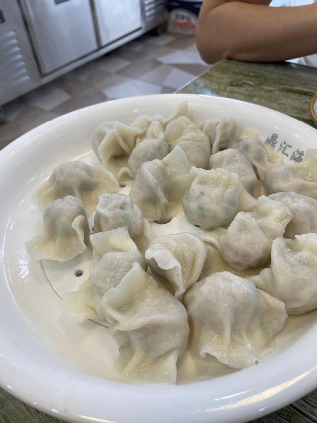 青岛好吃的地方推荐（海风里的烟火盛宴青岛十大名吃图鉴）