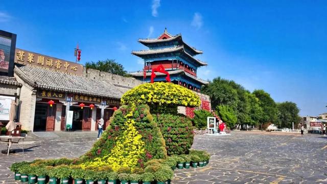 “十一”必冲 | 国庆氛围已拉满！来这里打卡超有 feel！