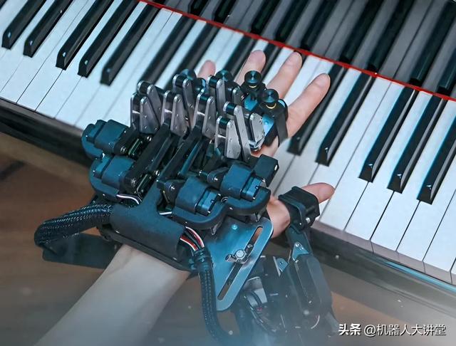 5W功耗实现1046N输出力？多校联合研发超级手部外骨骼登IEEE TRO