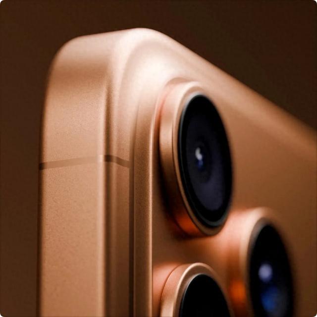 iPhone 17 Pro 天线全新设计，信号有救了！