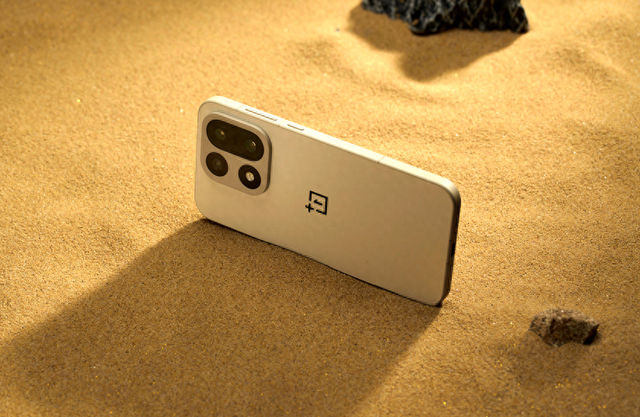 一加15正式发布：以高通骁龙8 Elite Gen5重塑旗舰体验新标杆