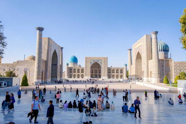 签证零压力！2026年自驾中亚，32天连穿五个斯坦国，一路惊喜连连