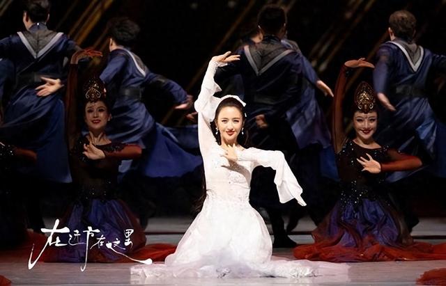 人前正人君子，人后流氓头子，假戏真做，这七位男星太令人作呕