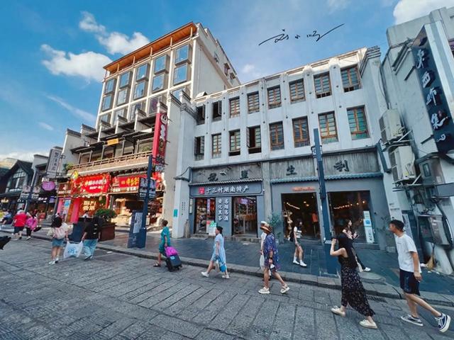 湖南这座别称“星城”的城市，现在已经是顶流网红旅游地？