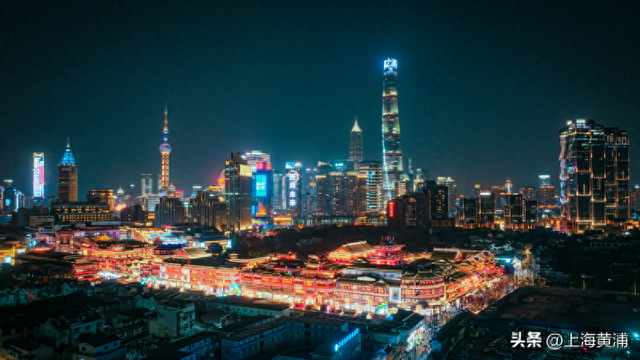 到底什么活动，晚上9点才开始？