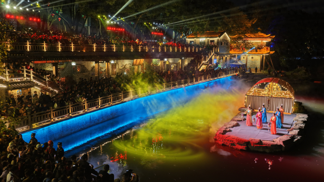 “超级文旅日”咸宁分会场“温泉+演出+市集”活动异彩纷呈