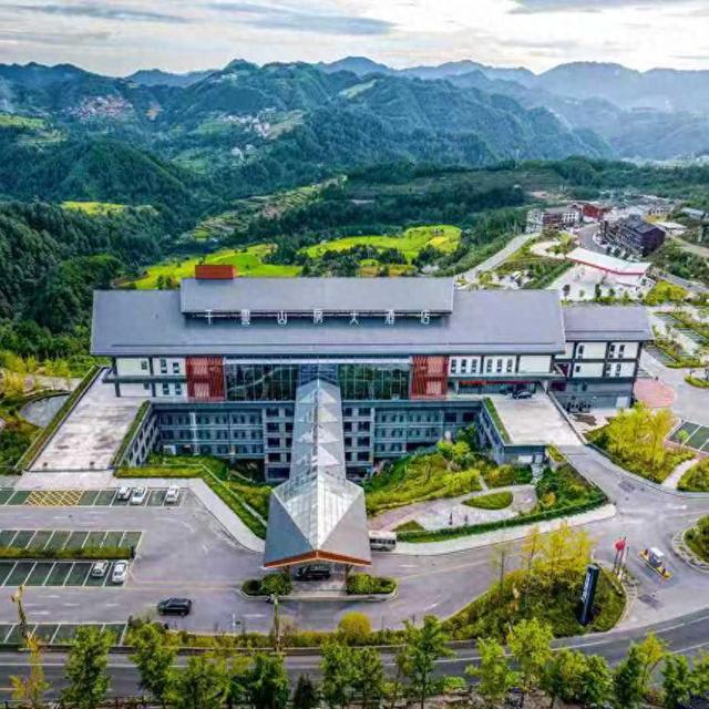 从“短暂停靠”到“深度停留”，贵州服务区魅力何在？