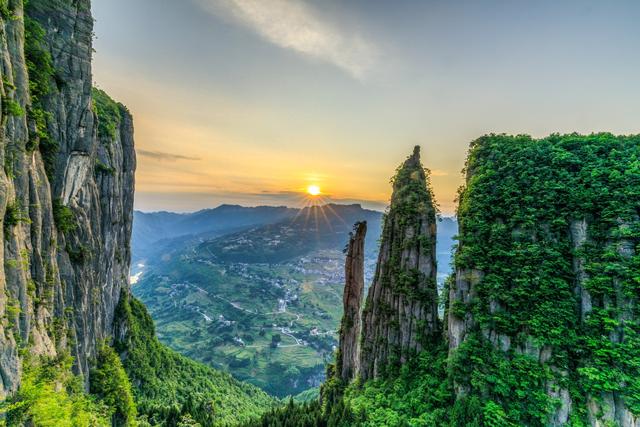 恩施秋假去哪儿玩？就来恩施大峡谷！免门票！