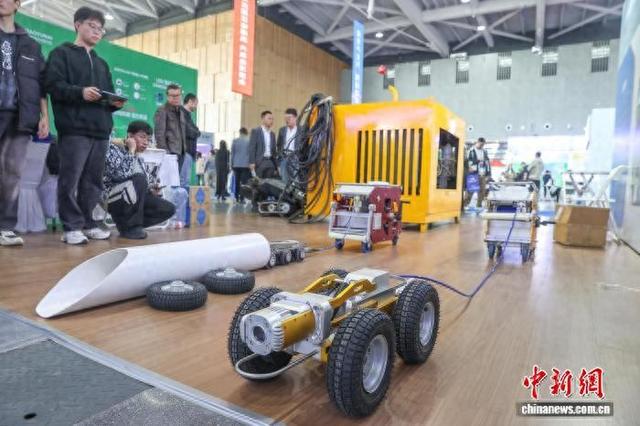 第五届中国（瑞昌）市政疏浚设备博览会开幕