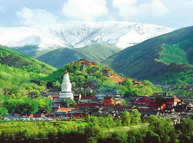 五台山堪称一座鲜活的“中国地质博物馆”，藏着亿万年地球演化的奥秘——探秘“华北屋脊”壮丽奇观