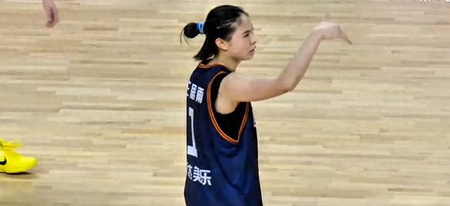 完美投篮2攻略（四川女篮制胜之道精准投篮完美团队配合）