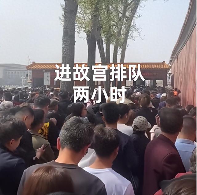 什么快递这么火，非得爸妈们亲自拆？爸妈：拆封权必须到手哈哈哈
