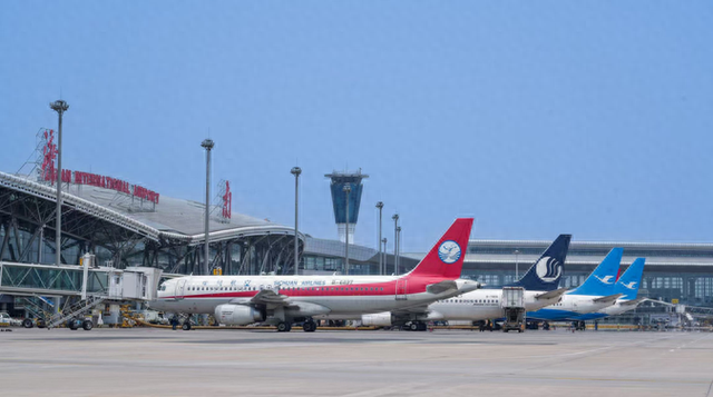 济南机场暑运保障圆满收官，运输旅客394.6万人次
