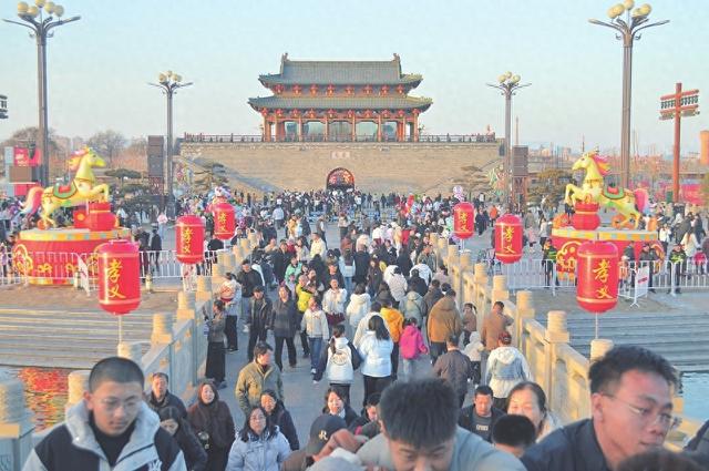 吕梁：年味活动精彩纷呈