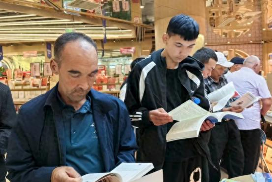 疏勒县：残疾人沉浸式感受文化魅力