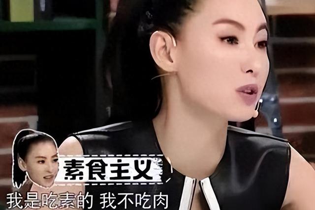 夫妻俩为了不变老，坚持31年不吃肉不生子，如今59岁近照不敢认