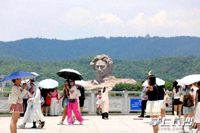 组图｜打卡长沙 热情高涨