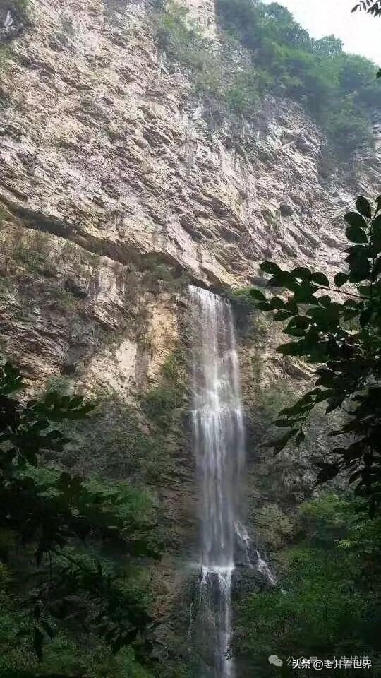 才出大峡谷，又湿身娄江上 || 胡成江