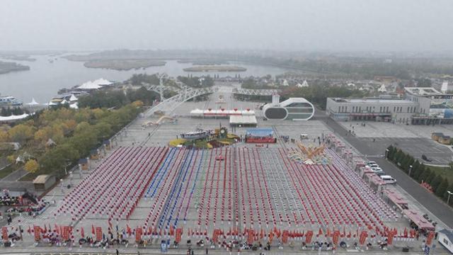 运动+观光+休闲！沙湖“健步走”打造文体旅融合新范本