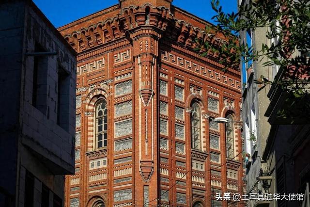 探索巴拉特：伊斯坦布尔金角湾多元文化街区指南