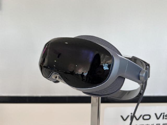 vivo拿出了一个60分的产品，但不卖