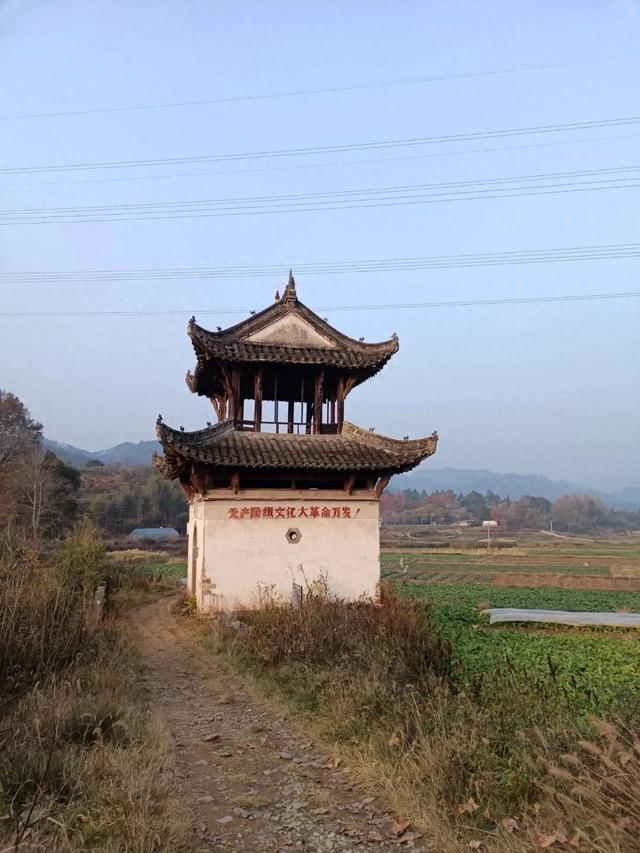 在徽州，寻一处安静的地方坐坐！