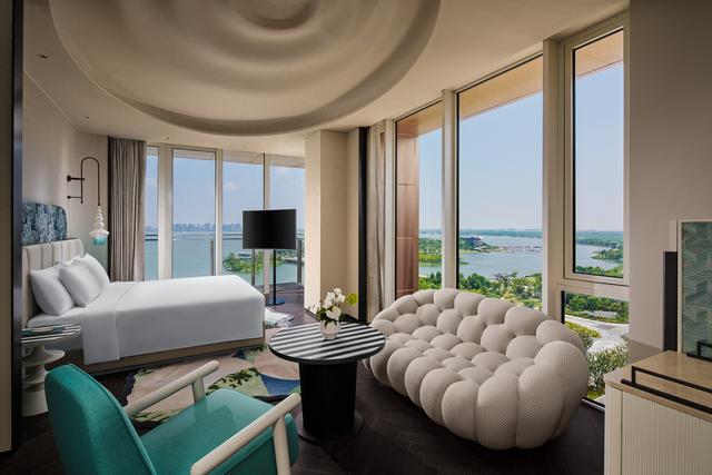 新酒店｜洲际酒店集团再落子临港新片区核心，上海滴水湖英迪格酒店开业