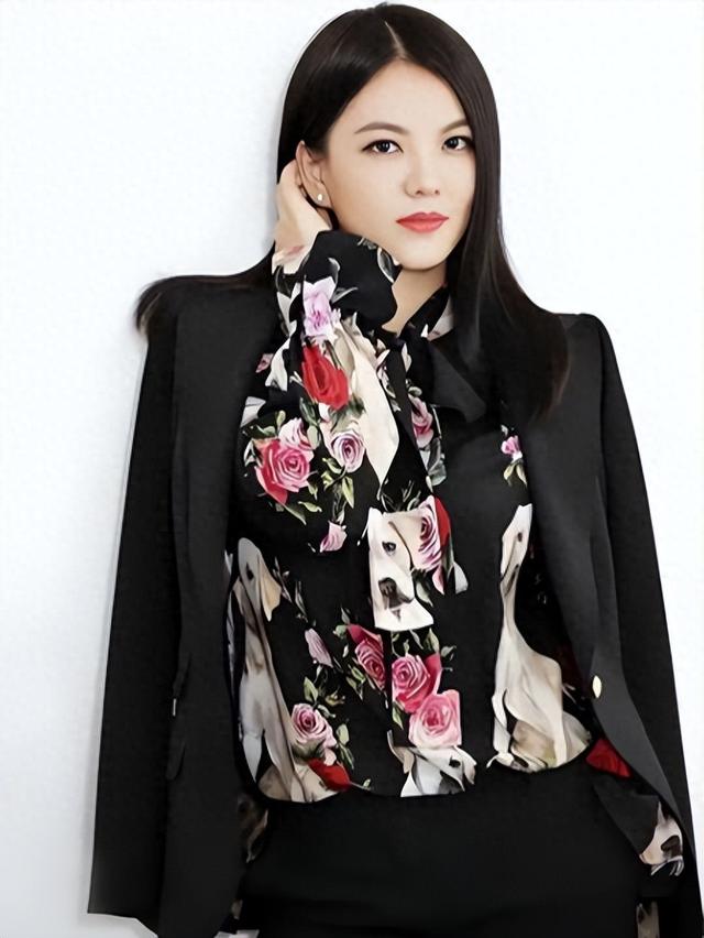 公开露面两天后，李湘传坏消息，这次无关释永信和让她怀二胎的人