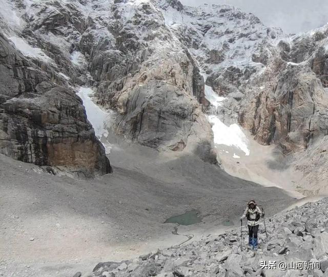 广东一女子手机落在新疆乱石堆，3年后竟被人跨越5000公里送还，双方当事人约了饭后成了朋友