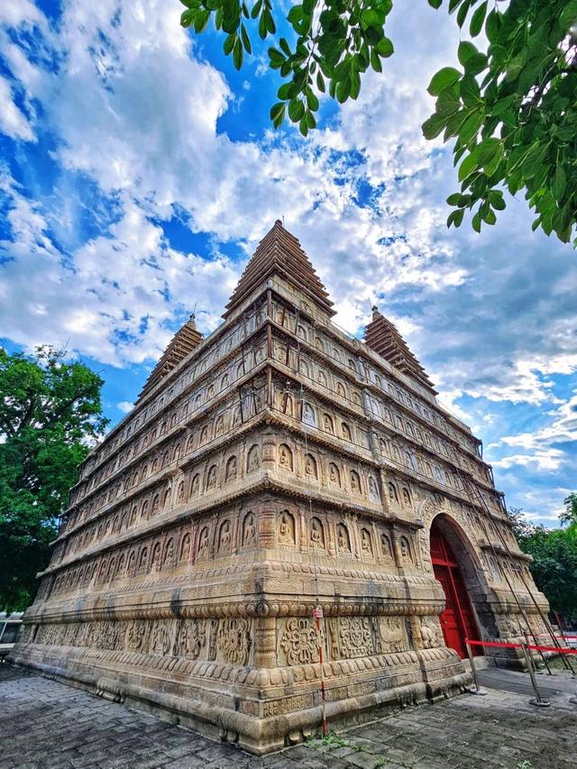 北京周末去哪里？在真觉寺，我踩进了 600 年的时间褶皱里！