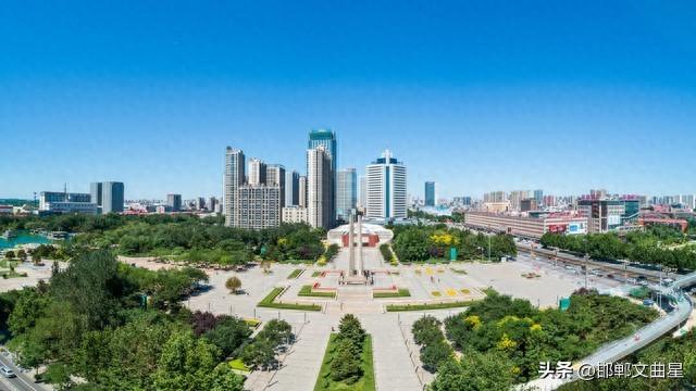 我是邯郸人，去了趟唐山，实话实说，唐山有好多方面优于邯郸