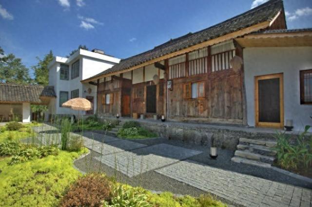 半小时直达、零距离接驳！清镇市民宿旅居协会打造“枫火轮”车队