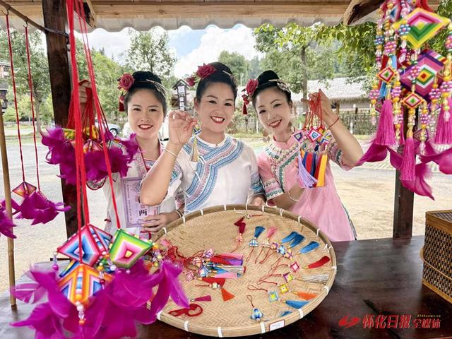 世界那么大 好想去怀化丨通道皇都侗寨国庆长假首日接待游客5300多人次
