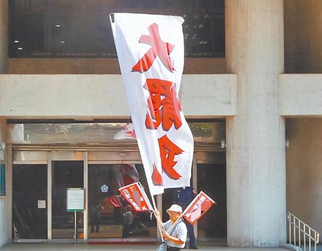 大罢免大获全胜，朱立伦借机交棒，赖清德拒绝辞职，大陆把话挑明