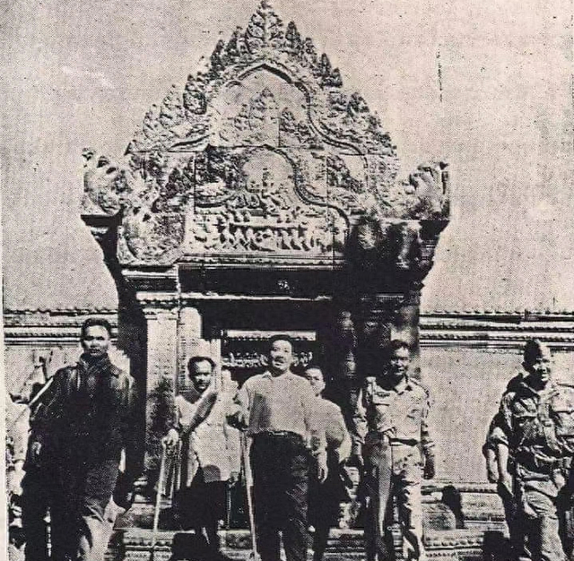 80平方公里的争议领土丢失后，洪森终于请出了安瓦尔主持大局！