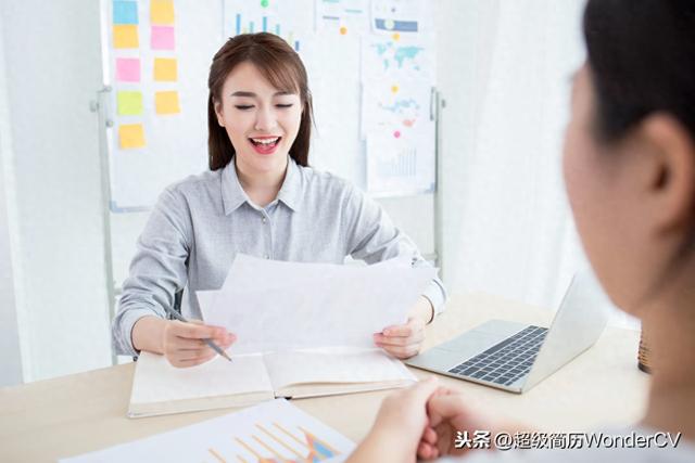 大学生的面试自我介绍（大学生面试自我介绍全攻略）