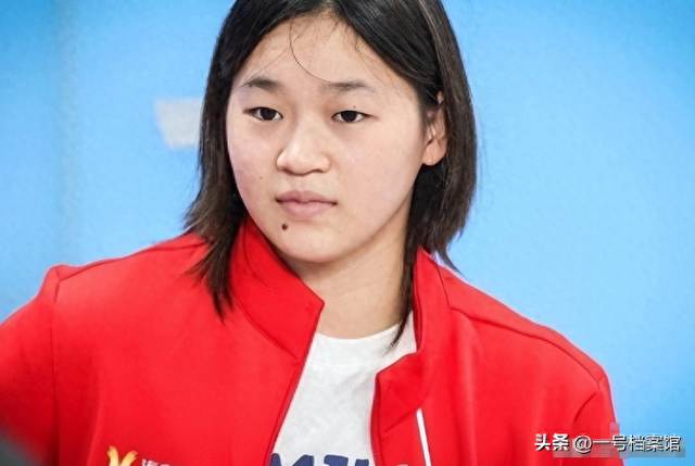 全红婵回乡过节，全爸一个举动透露她目前处境 国家队去留再添悬念