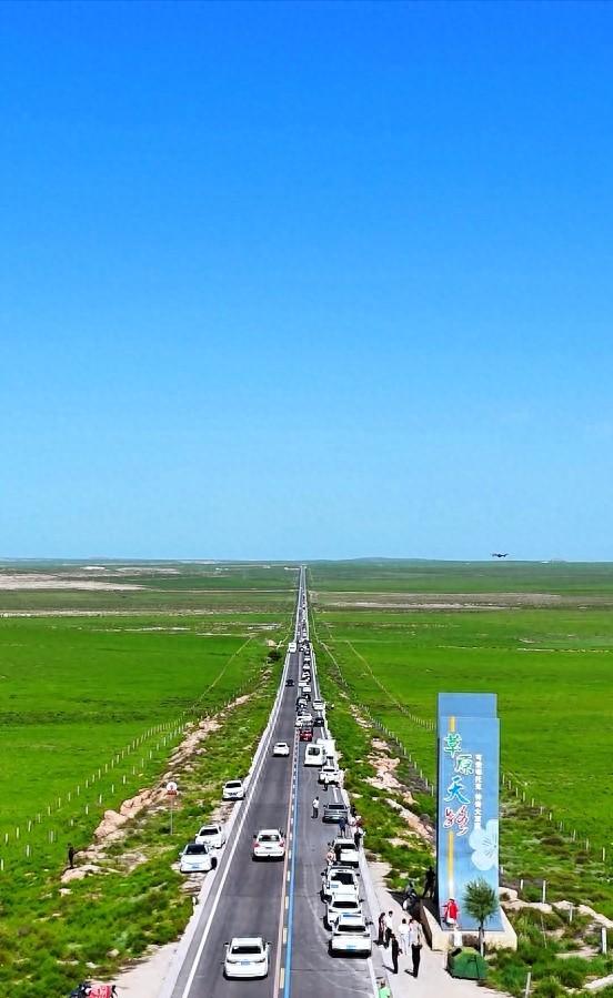 驰骋鄂托克草原天路，共赴暖城那达慕之约