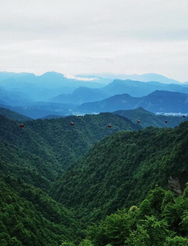 接上 第三章：山水清嘉—川西林盘的田园牧歌