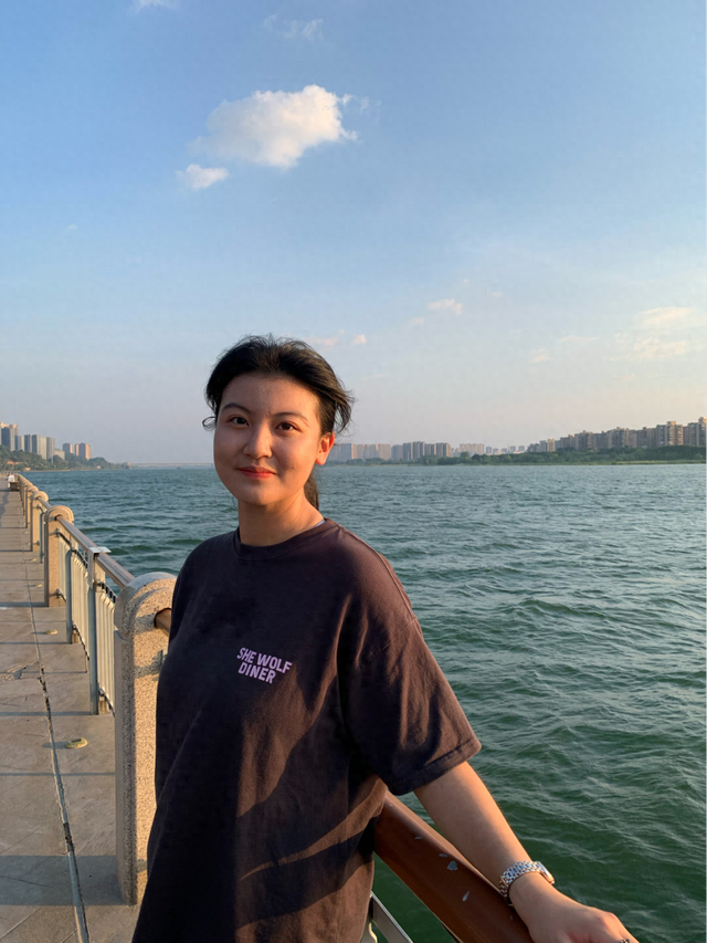 河南高考724分女生在北大招办公号发布署名文章
