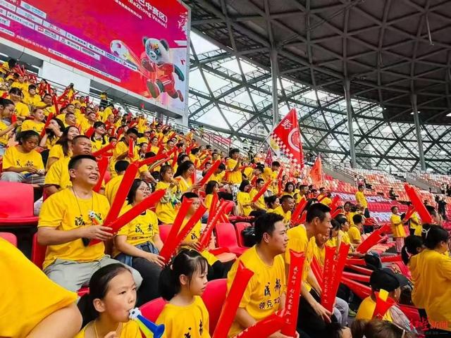 燃！运动过节，成都人都在冲