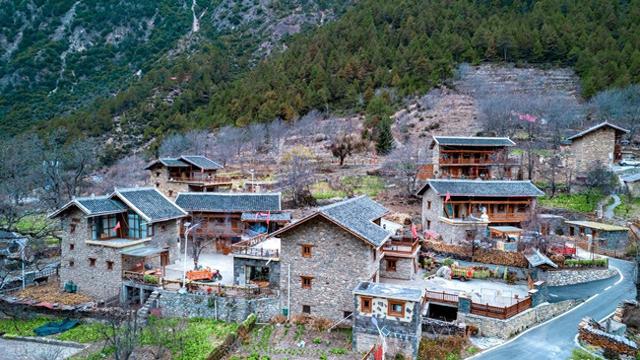 不想工作，就来这7个地方小住几天，亲近自然山野，远离都市喧嚣