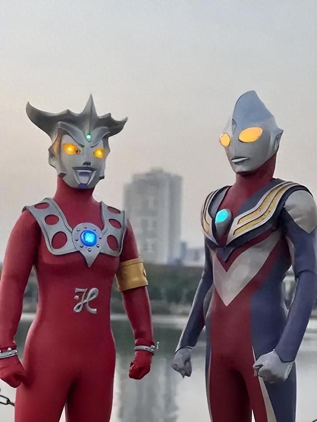 迪迦pk雷欧奥特曼（迪迦奥特曼和雷欧奥特曼谁更强）