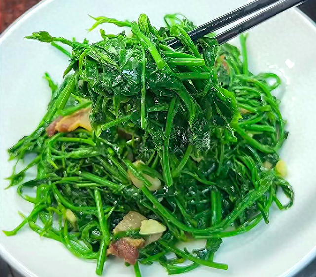 秋天要使劲吃，一排毒、二清热护眼、三安神助眠，清新脆嫩别错过
